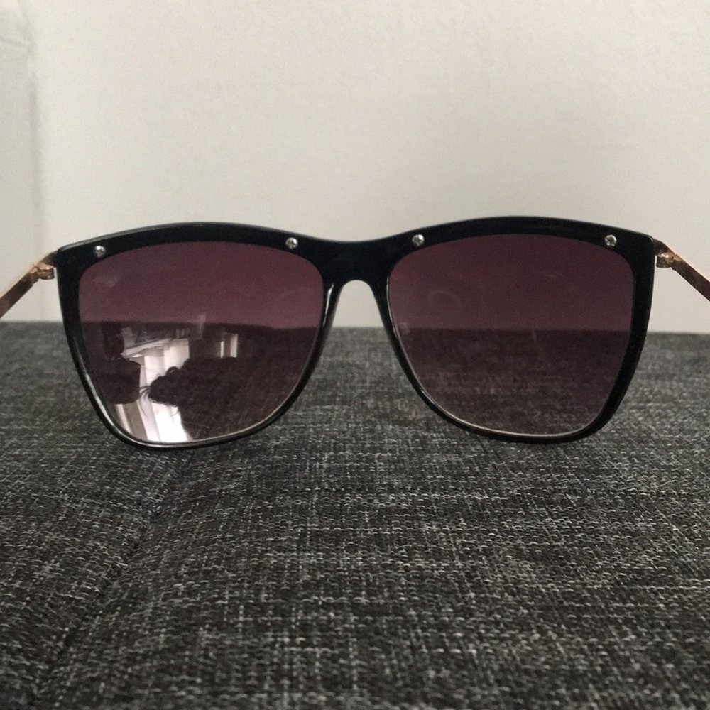 🕶 sunglasses 🕶 - Picture 4 of 6